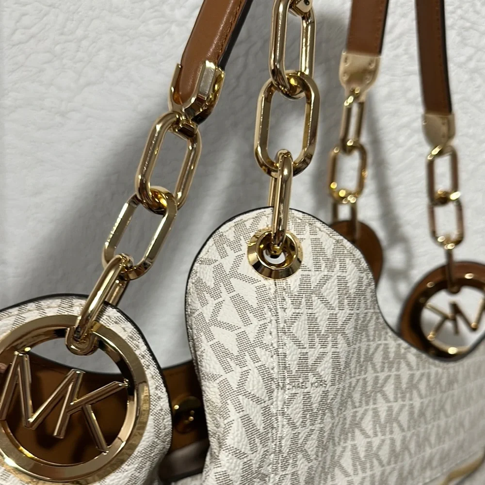 Michael Kors Large Chain Shoulder Tote “Lillie” White and Brown - Picture 6 of 7